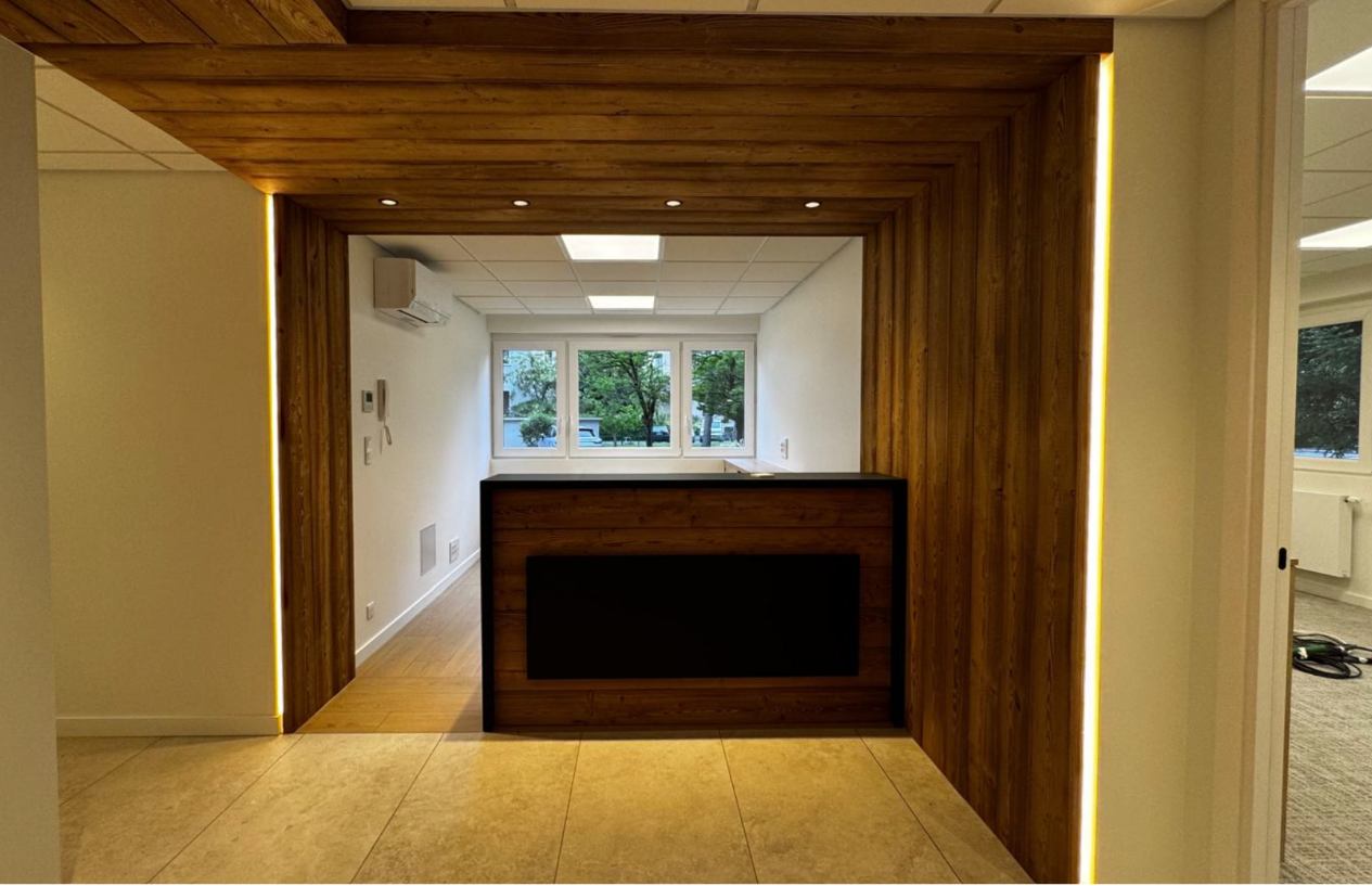 Bureaux totalement rénovés - 137m2 - Rue Henry bordeaux
